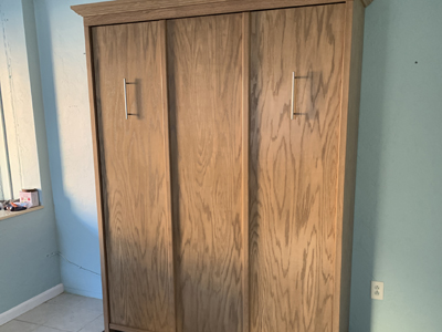 Savona Queen Murphy Bed with Crown shown in Golden Sand on Oak