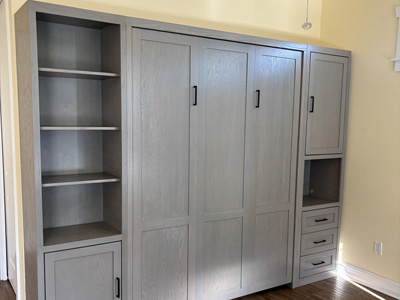 Shaker Queen Wall Bed with 6 Shaker Panels and Side Piers shown in Soft Gray on Oak